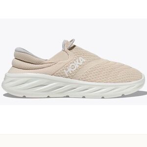 Hoka ora recovery shoe sz 6 tan white